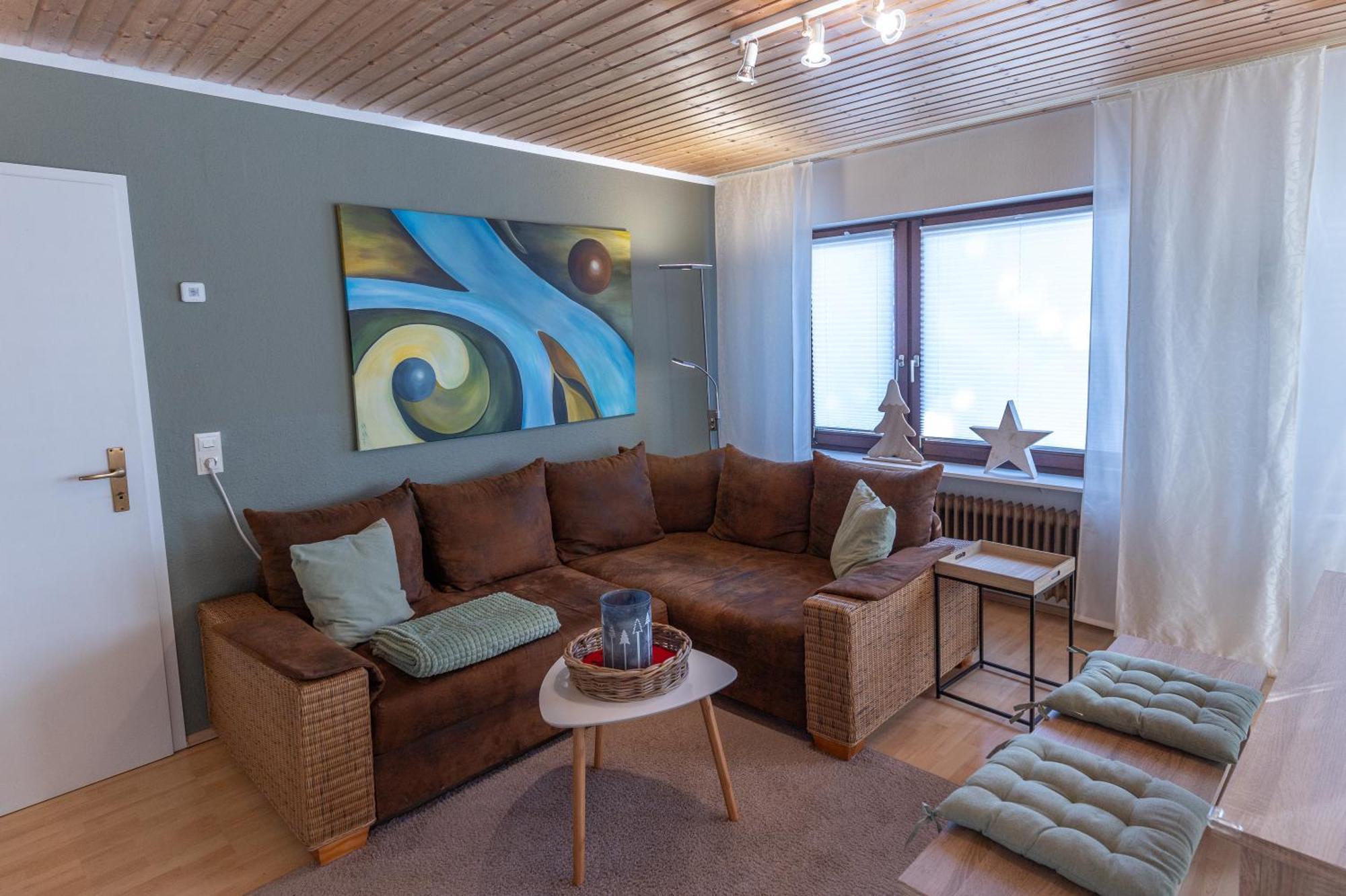 Апартаменты Elw, Sep. Eingang, Ueberdachte Terrasse, Naehe Backnang Althutte Экстерьер фото